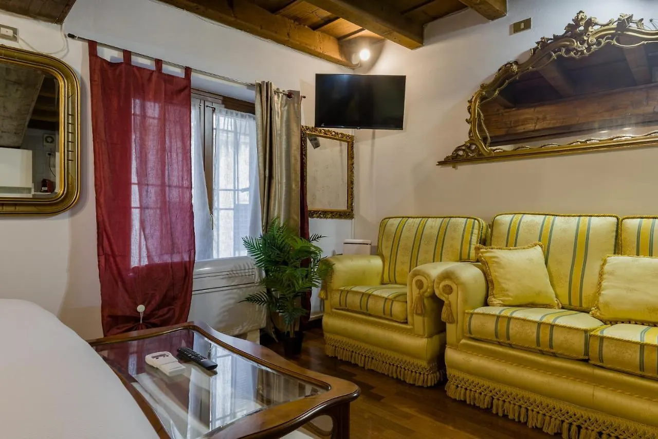 Leoncin D'Oro Apartment Verona