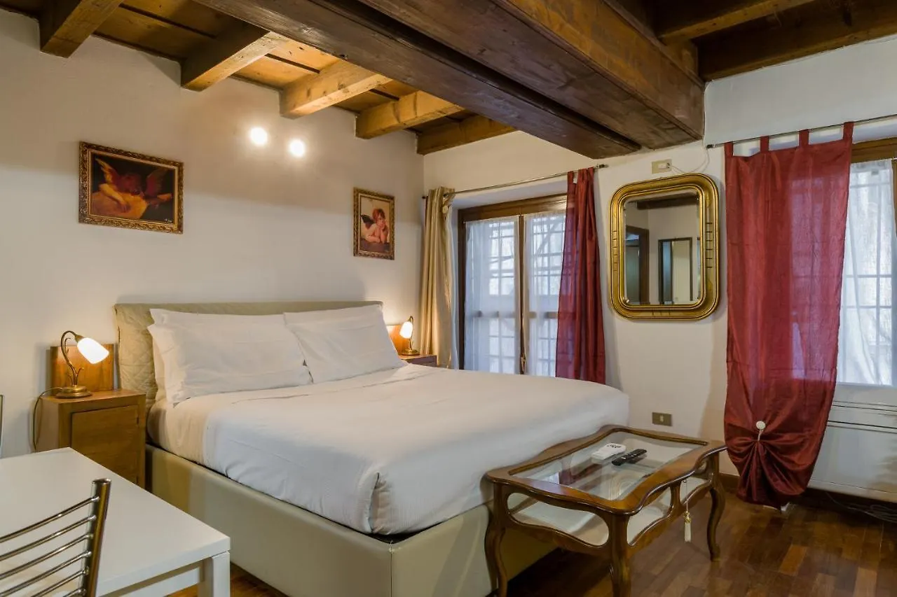 Leoncin D'Oro Apartment Verona